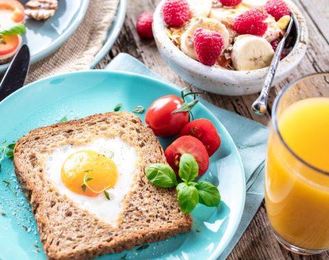 Rola śniadania w diecie – napoje do posiłku